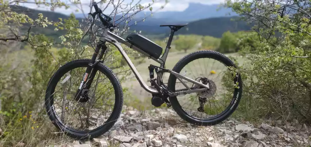 moteur TSDZ8 VTT tout suspendu