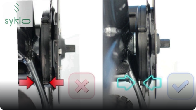 Comparaison montage incorrect et correct d'une pièce vélo.